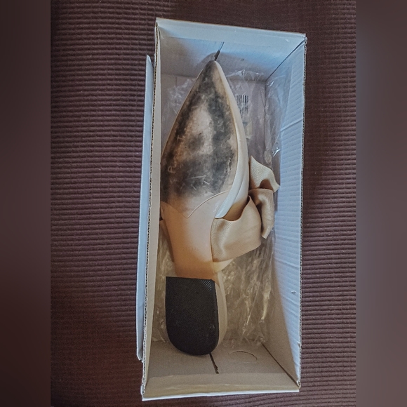 Point Toed Flat Mules - Picture 4 of 4